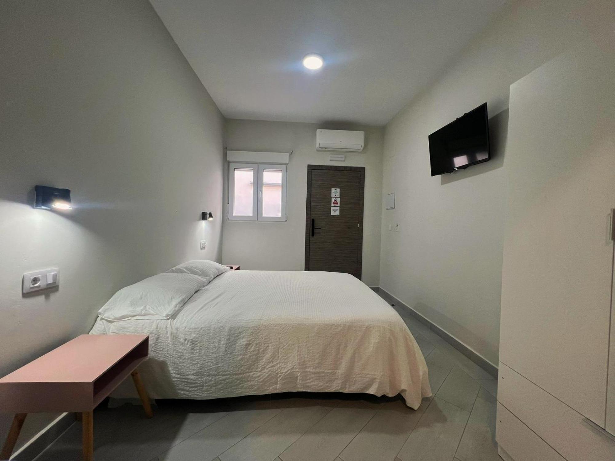 Hostal Pompeya Mérida Extérieur photo