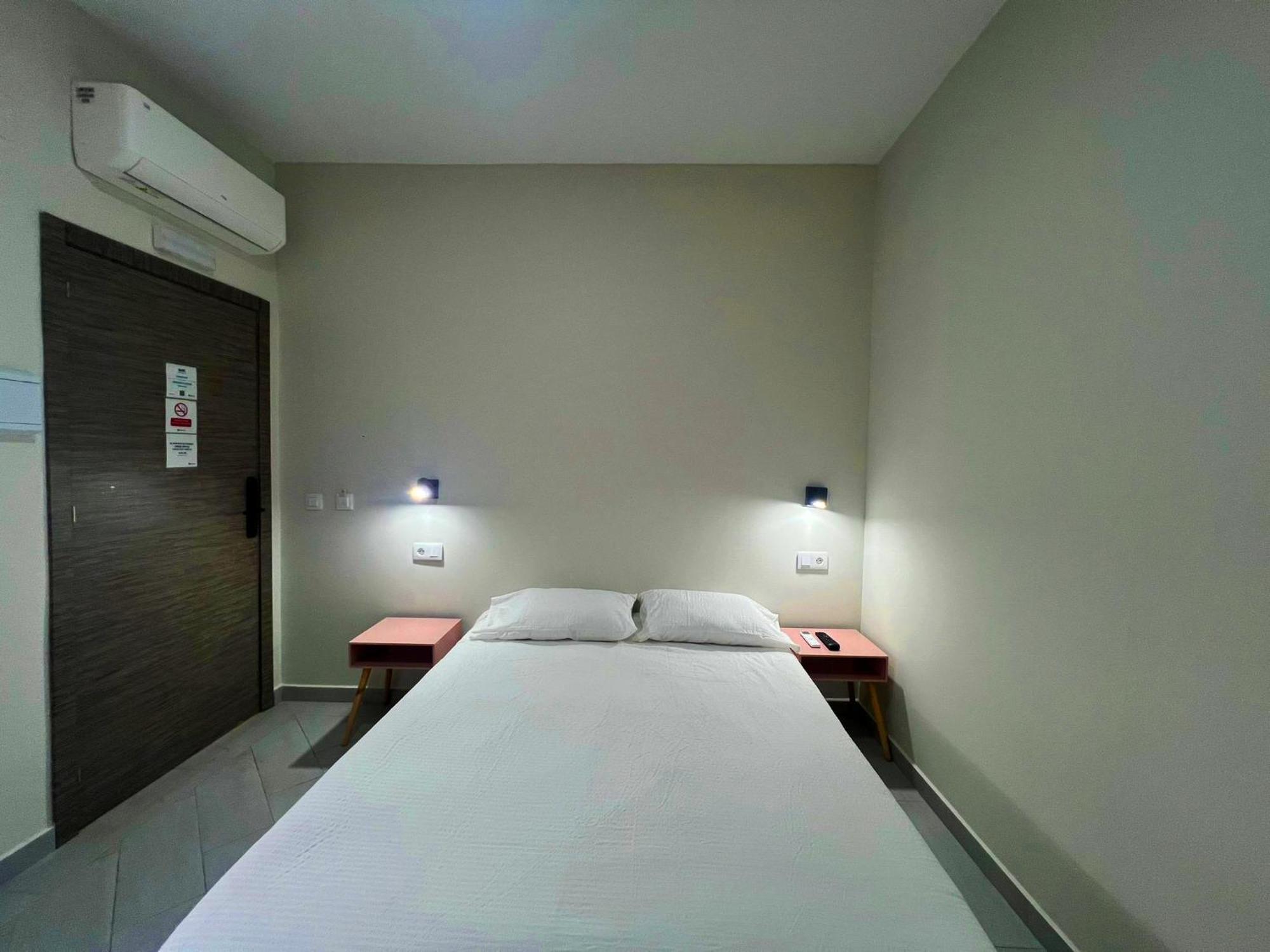 Hostal Pompeya Mérida Extérieur photo