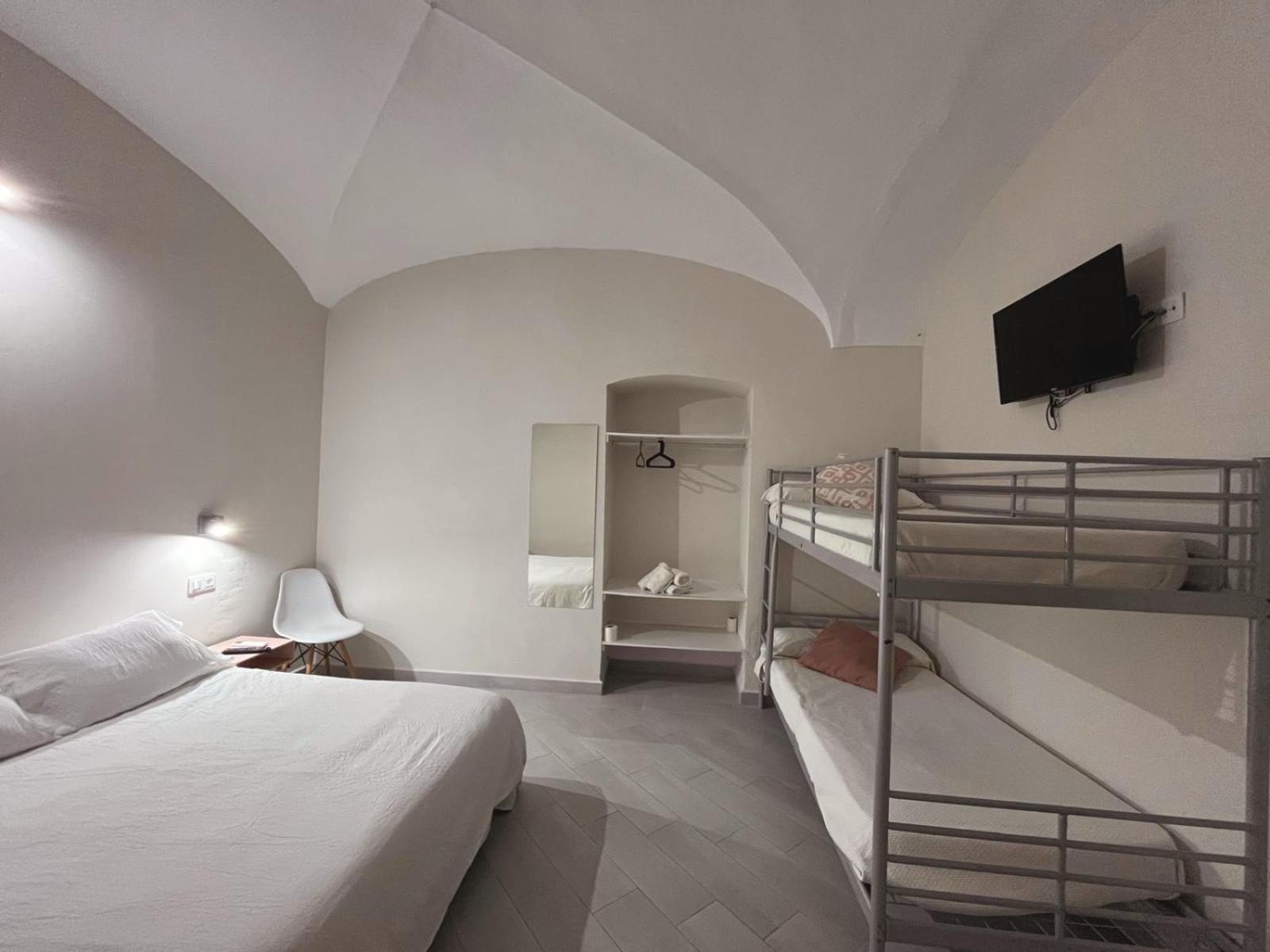 Hostal Pompeya Mérida Extérieur photo